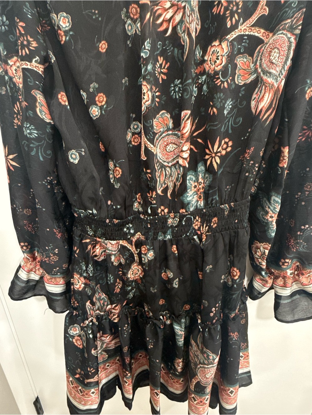 Lovestitch Black Floral Mini Fit & Flare Dress Long Bell Sleeve Size M Boho - Picture 7 of 9